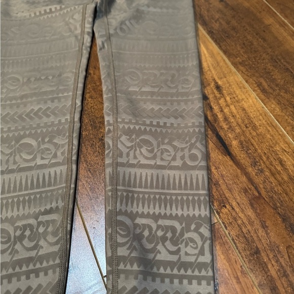 Hurley taupe leggings, XS - Picture 6 of 7